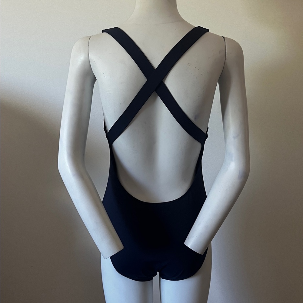 Andie Classic Navy The Tulum One-Piece Swimsuit - Picture 6 of 9